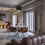 Raw Culture Art & Lofts Bairro Alto Aparthotel