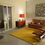 Raw Culture Art & Lofts Bairro Alto Aparthotel