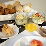 Aparthotel Raw Culture Art & Lofts Bairro Alto 5*