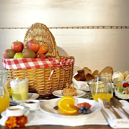 Raw Culture Art & Lofts Bairro Alto Hotel apartamentowy Lizbona