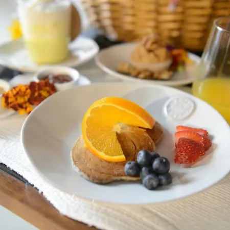 Raw Culture Art & Lofts Bairro Alto 5* ליסבון